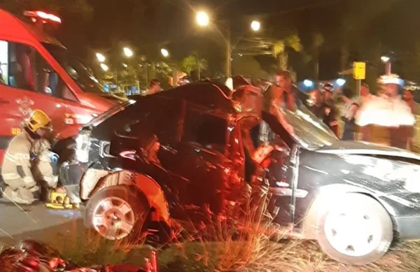 DF: motociclista morre ao bater em carro que fez retorno improvisado