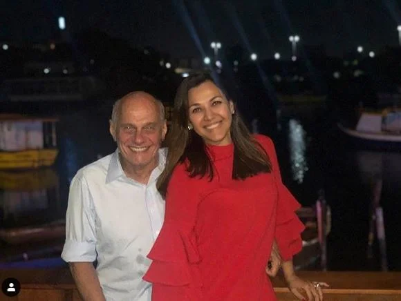 Força, Veruska! Força, Veruska!