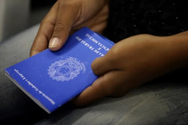Para 70% dos industriais, lei trabalhista deve criar mais vagas