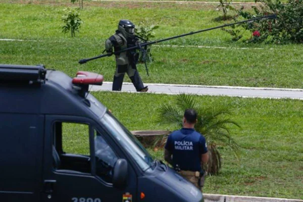 STF marca julgamento de trio que tentou explodir bomba no Aeroporto JK