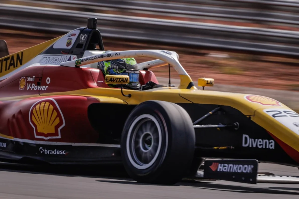 Bernardo Gentil domina e vence segunda corrida da Fórmula 4 Brasil - imagem 2 Bernardo Gentil domina e vence segunda corrida da Fórmula 4 Brasil - imagem 2