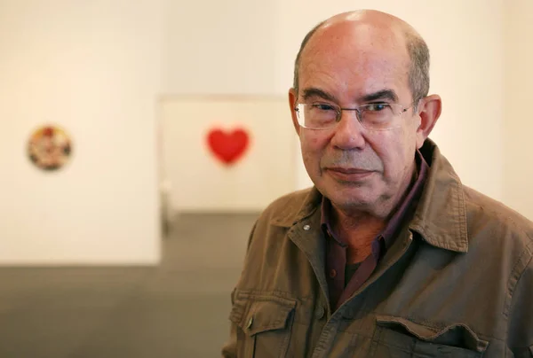 Morre, aos 74 anos, o pintor paraibano Antonio Dias