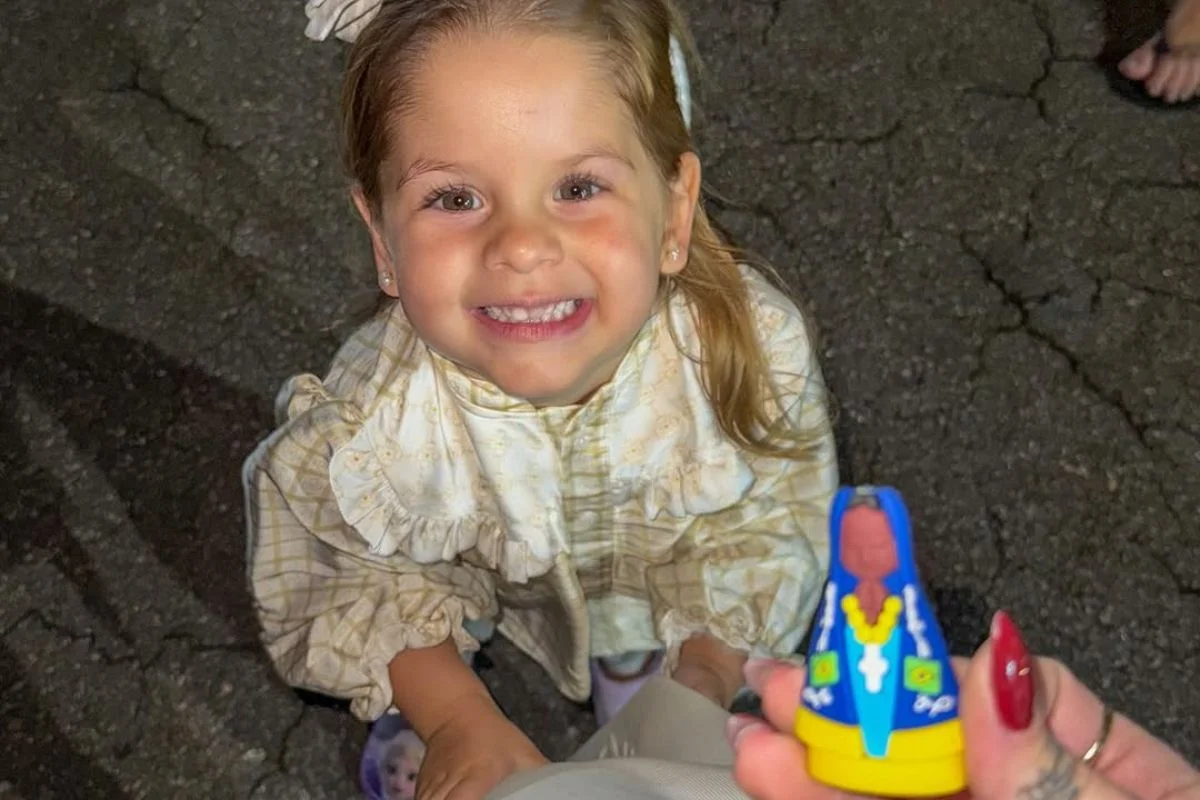 Virginia exige desculpas da filha após situação com babá