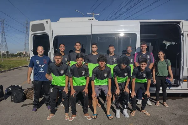 Jovens atletas da seleção de handebol do DF - Metrópoles