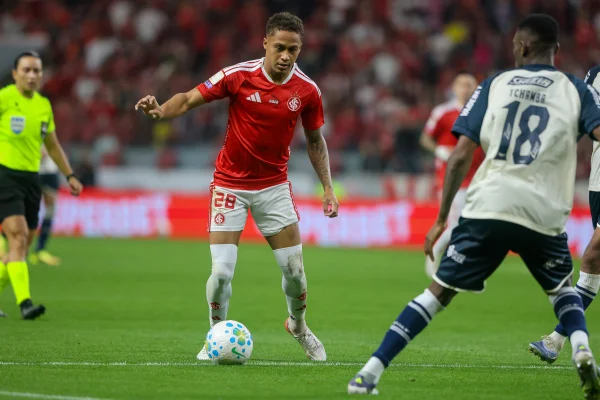 Com gol no último minuto, Internacional e Remo empatam no Beira-Rio - destaque galeria Com gol no último minuto, Internacional e Remo empatam no Beira-Rio - destaque galeria