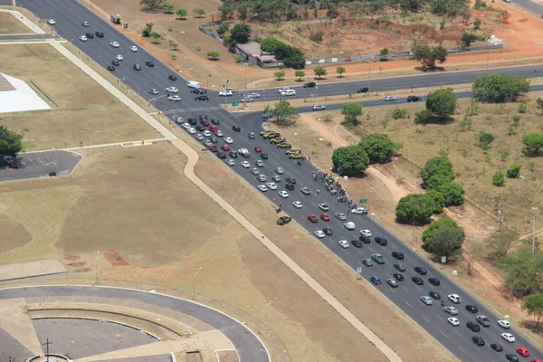 No feriado, 136 motoristas foram autuados por embriaguez  no DF
