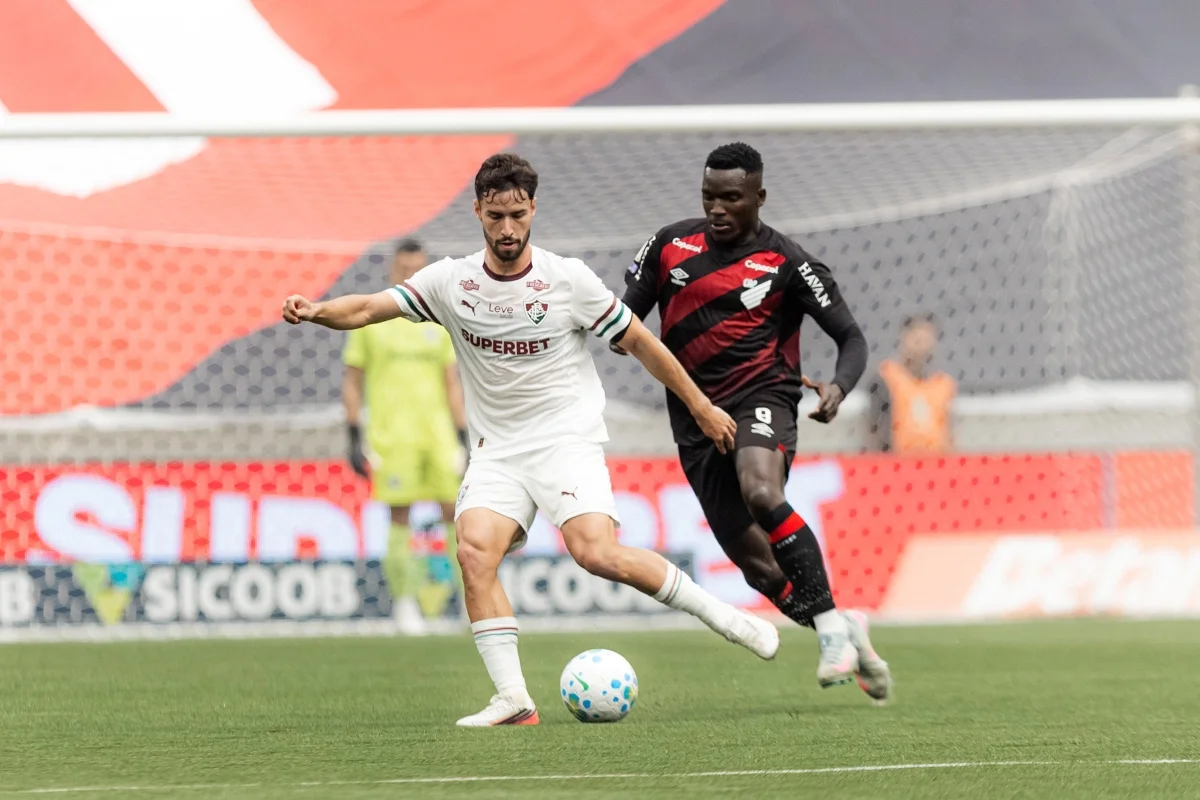 Athletico-PR e Fluminense se enfrentaram pelo Brasileirão Athletico-PR e Fluminense se enfrentaram pelo Brasileirão