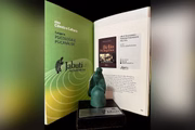 Doutora em psicologia pela UnB, Larissa Leão vence premio jabuti acadêmico 