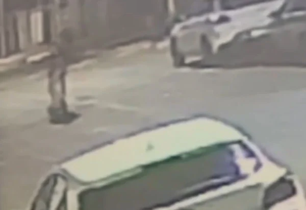 Grávida é estuprada dentro de carro
