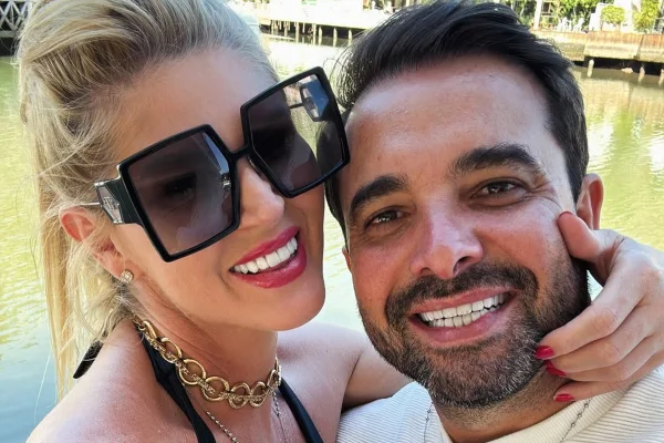 Em meio à luta contra o câncer, Val Marchiori se declara para o marido, o advogado Amilton Augusto - Metrópoles