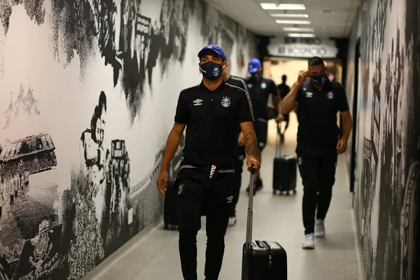 Boate Kiss: juiz faz intervalo na hora de Corinthians e Grêmio