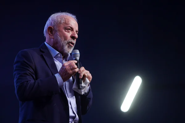 Presidente Lula discursa durante abertura do 16º Congresso do PCdoB, no Centro de Convenções Ulysses Guimarães METRÓPOLES