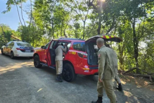 Imagem colorida, Rio: polícia localiza cemitério clandestino do CV com restos humanos - Metrópoles