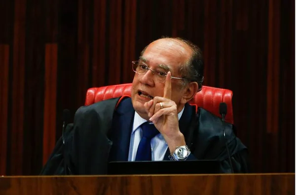 ANPR rechaça ataques pessoais de Gilmar Mendes ao ex-PGR Rodrigo Janot