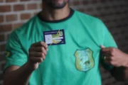 Camisa e carteira da Patrulha Ambiental 