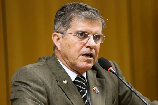 Para general de Moro, motorista paga gasolina mais cara porque quer “grife”