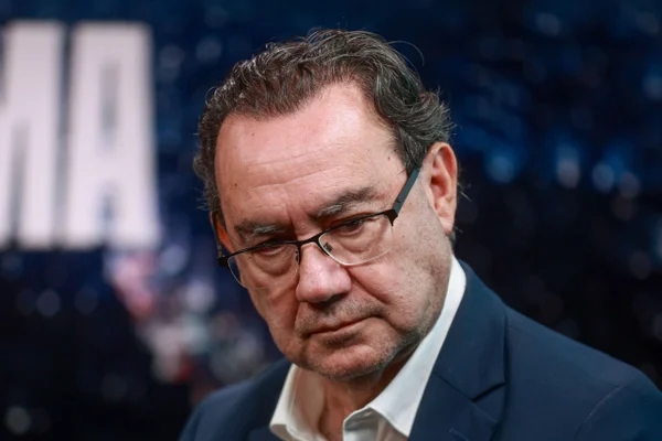 Mandato de 8 anos e magistrados de carreira: Cury defende reforma no STF - destaque galeria Mandato de 8 anos e magistrados de carreira: Cury defende reforma no STF - destaque galeria