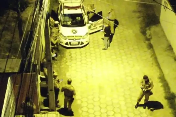 Suspeito de matar policial militar é morto em confronto com a PM