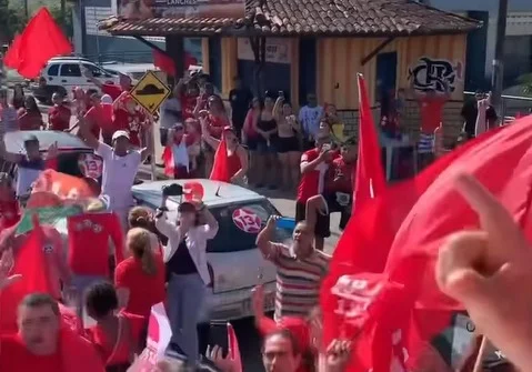 Fatima bezerra - carreata - passeata - tiroteio