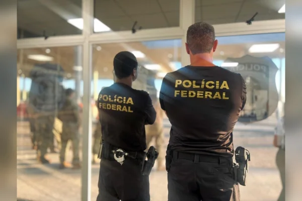PF prende em rodoviária do Rio homem de 77 anos condenado por estupro
