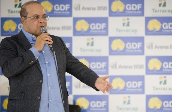 Coronavírus: Ibaneis adia reabertura do comércio para 11 de maio