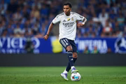 GettyImages-2231874610 Mbappé e Vini Jr. garantem vitória do Real Madrid contra o Oviedo