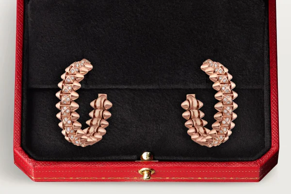 Brincos de diamantes rosa cartier - metrópoles