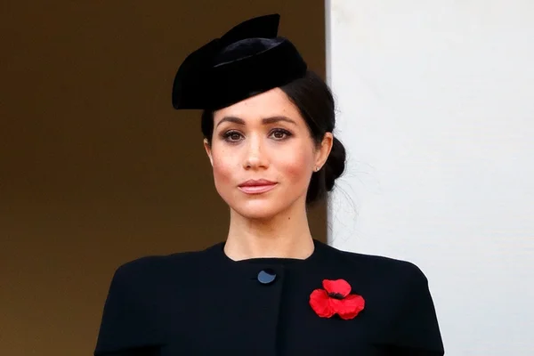 10 vezes que Meghan Markle quebrou o protocolo de moda real em 2018