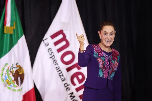 Claudia Sheinbaum é a primeira mulher presidente no México