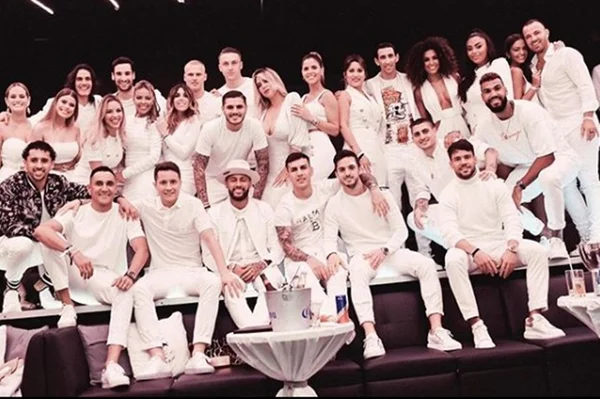 Neymar separou os jogadores casados e solteiros em sua festa de aniversário