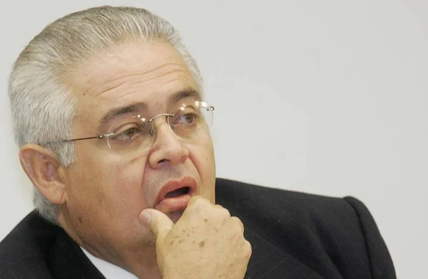 Pedro Corrêa rebate Lula e exibe fotos com o ex-presidente a Moro