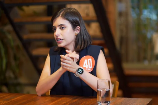 Tabata Amaral em entrevista ao Metrópoles