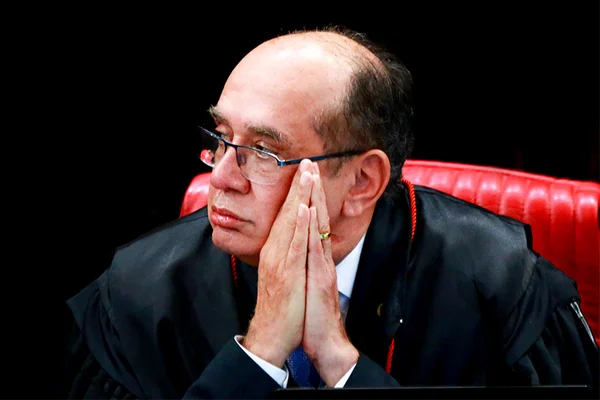 Gilmar Mendes pede ao STF que retire o porte de armas de Rodrigo Janot
