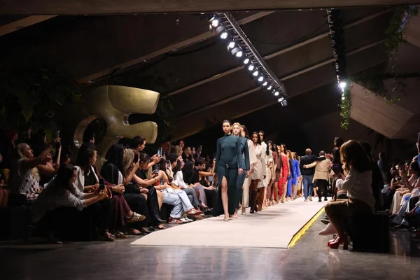 Desfiles do encerramento do Metrópoles Catwalk 2026 - Metrópoles