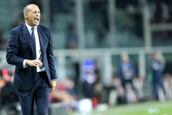 Pulou a cerca? Traição teria motivado fim do relacionamento de técnico da Juventus