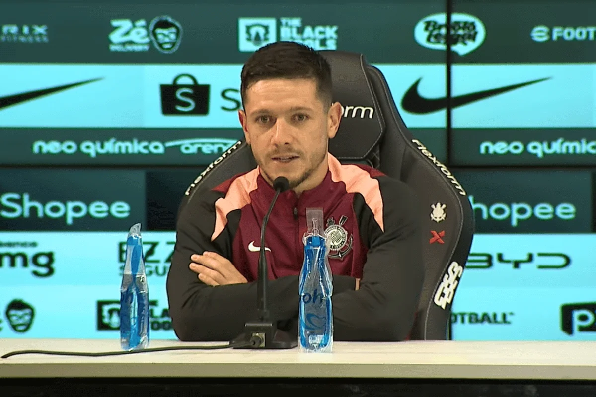 "Muitas mentiras" — Garro se defende após rumores de atrito no Corinthians