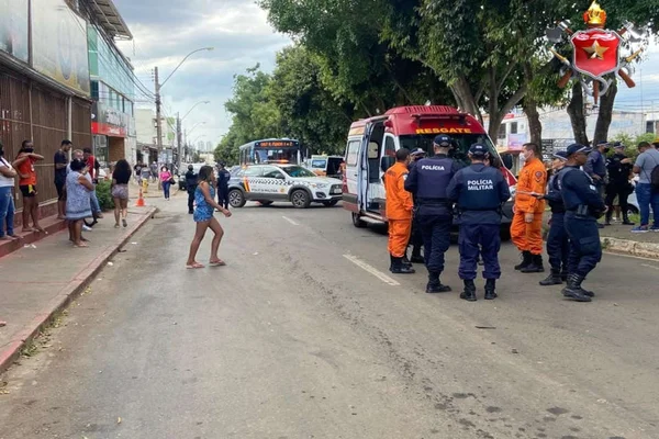 van de resgate dos bombeiros