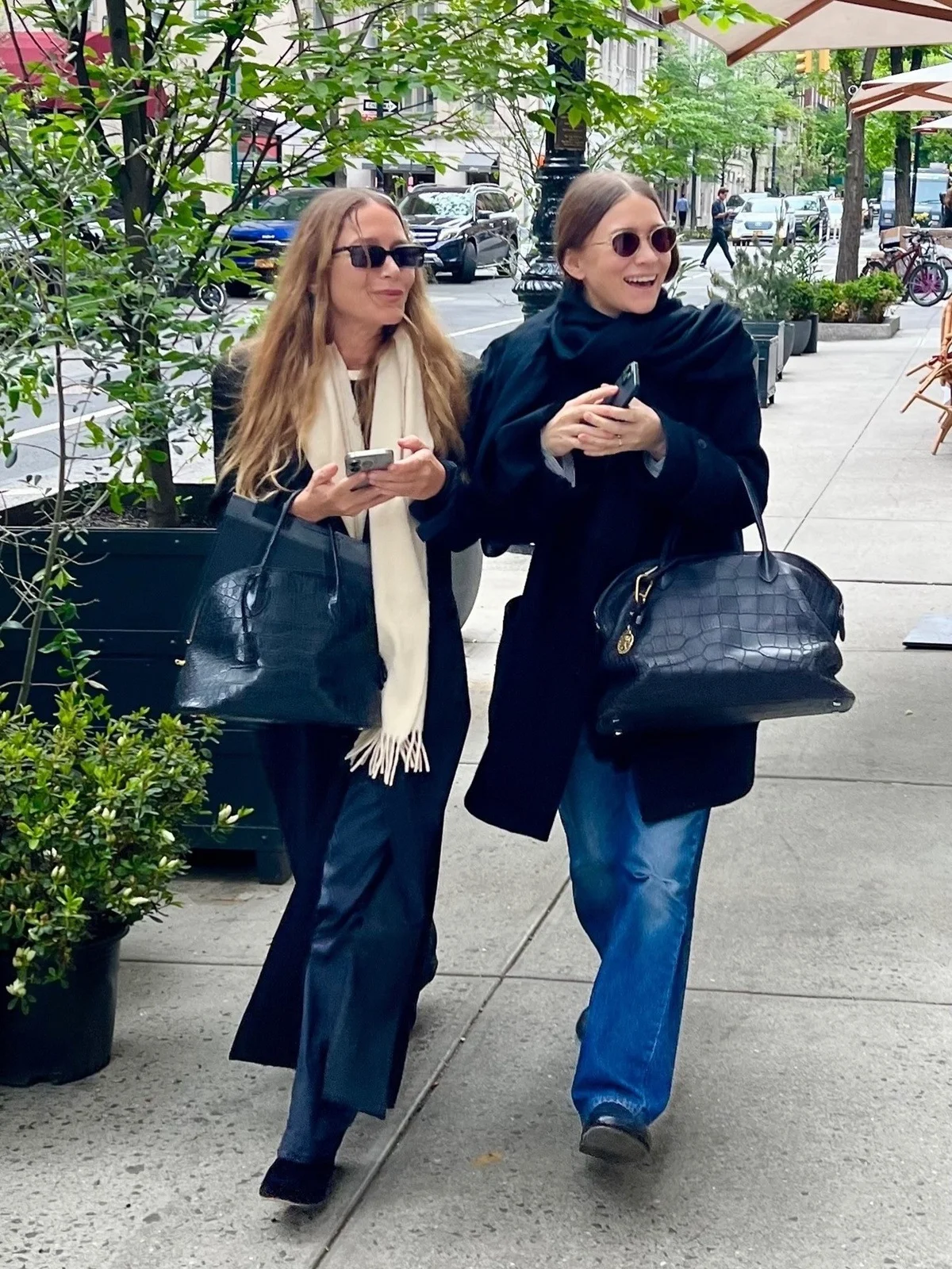 Mary-Kate e Ashley Olsen Mary-Kate e Ashley Olsen