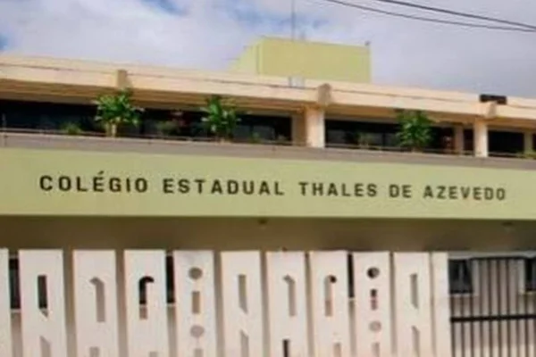 Polícia intima professora por “esquerdismo” e “doutrinação feminista”