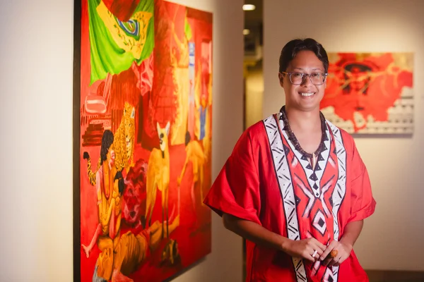 Artista plástico indígena Vinícius Vaz apresenta exposição individual