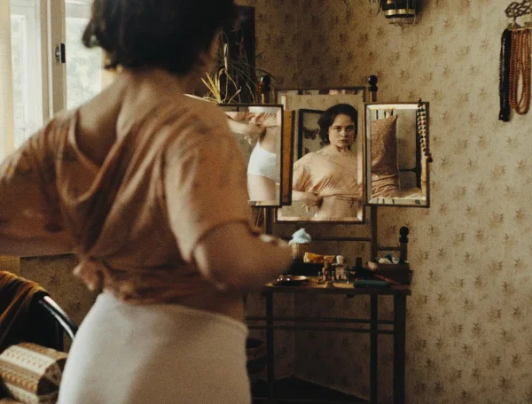 Cannes: Sound of Falling, de Mascha Schilinski