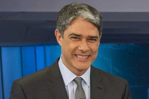 William Bonner estreia em Verão 90 e mudará vida de João