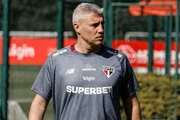 Crespo é treinador do São Paulo