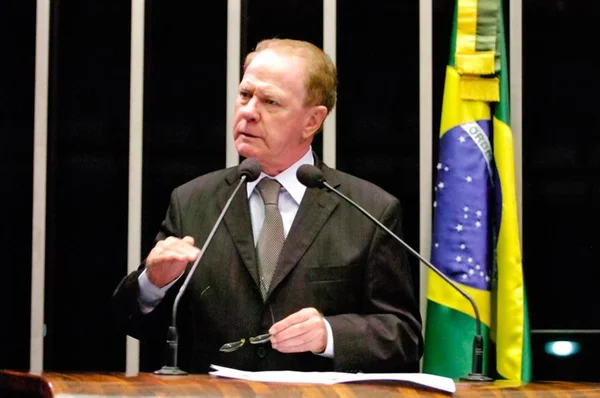 Paulo Hartung decreta luto oficial de sete dias por morte de Camata