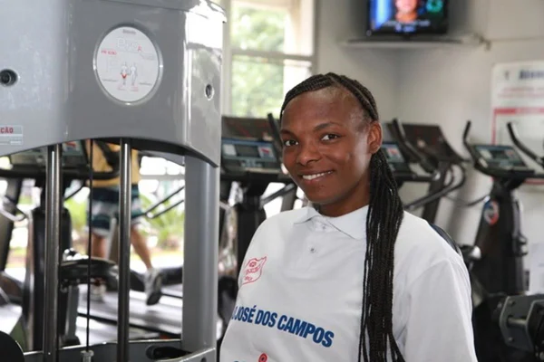 Ex-pivô da Seleção Brasileira de basquete, Geisa Oliveira morre aos 42 anos