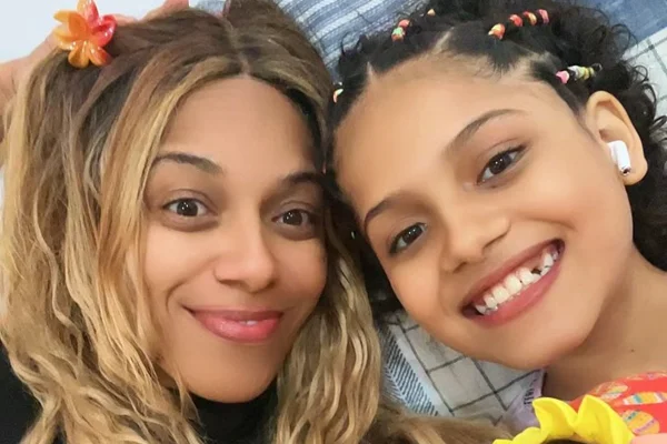Filha de influencer conhecida como “Beyoncé brasileira” morre aos 10 anos - Metrópoles