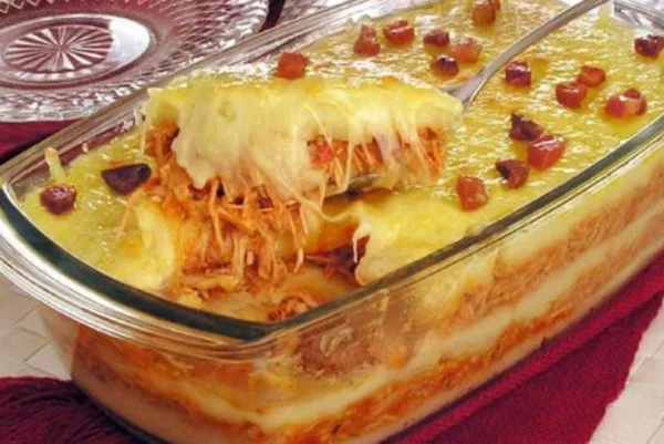 Purê com frango e bacon