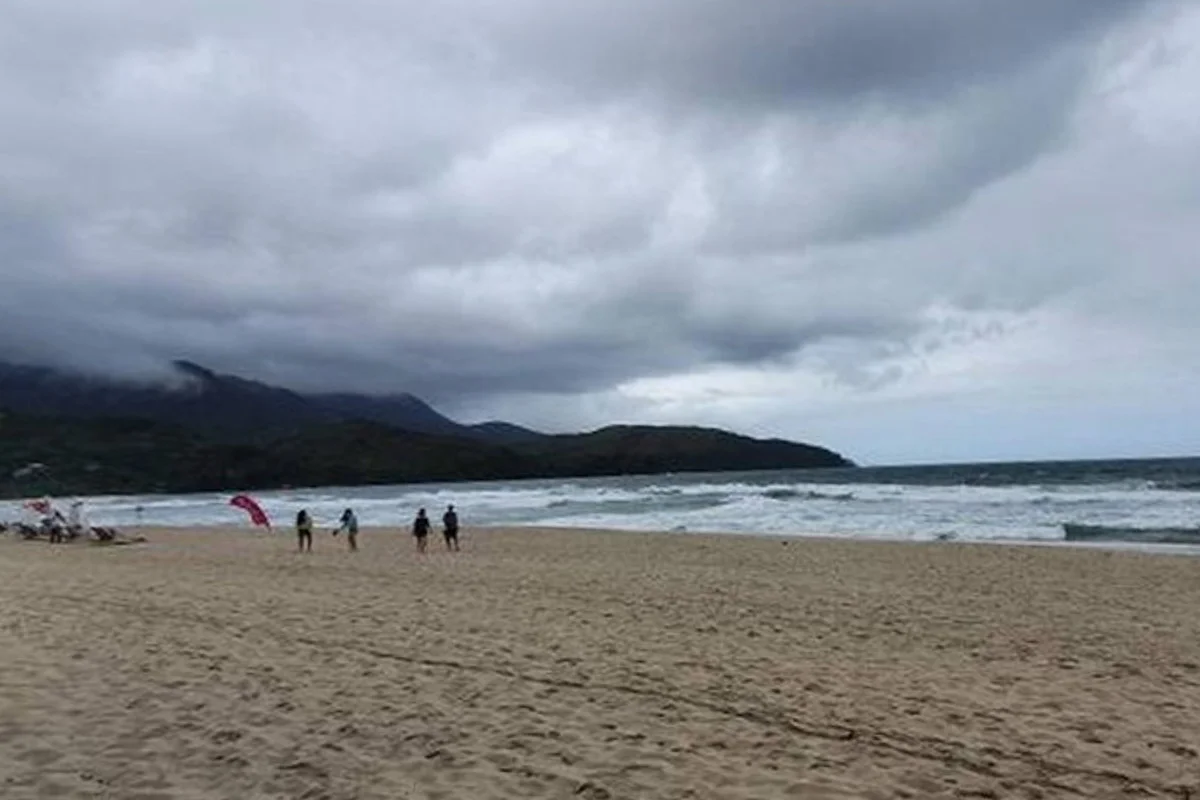 Mansão de Medina e Yasmin na Praia de Maresias, litoral de São Paulo Mansão de Medina e Yasmin na Praia de Maresias, litoral de São Paulo