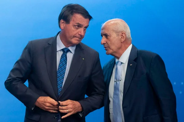 Bolsonaro diz que há “dificuldades” para renovar concessão da TV Globo