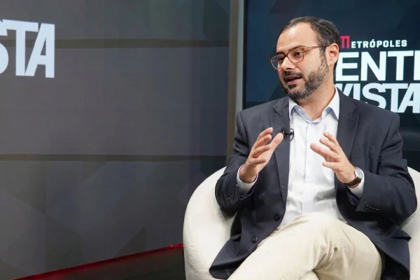 O ministro do Empreendedorismo e secretário-geral do PSB, Paulo Henrique Pereira, em entrevista ao Metrópoles